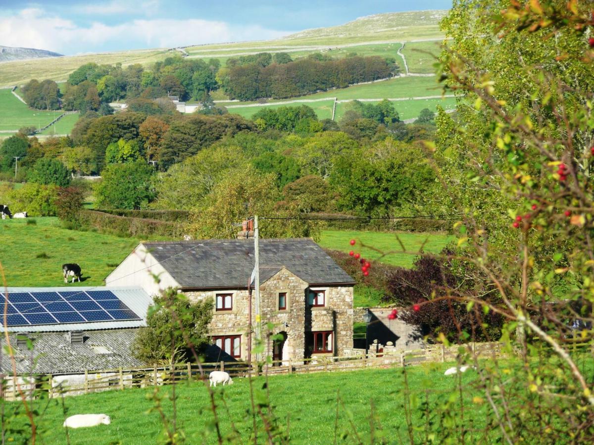 Nutstile Farm Bed And Breakfast Ingleton  Eksteriør billede